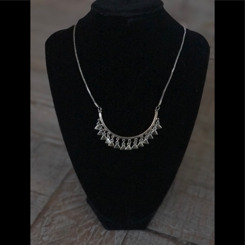 Necklace 10$